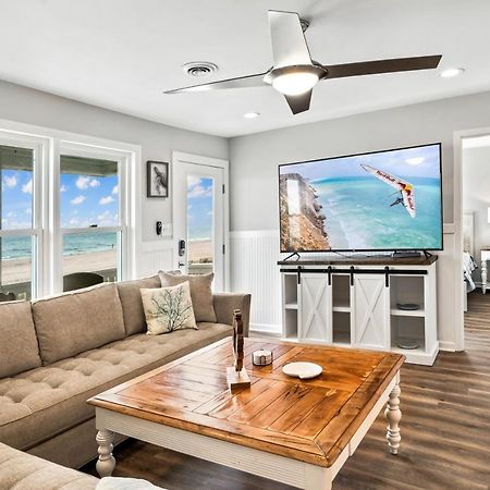 Ocean Daze - Sleeps 22, Direct Oceanfront, Renovated May 2022 Villa Holden Beach Luaran gambar